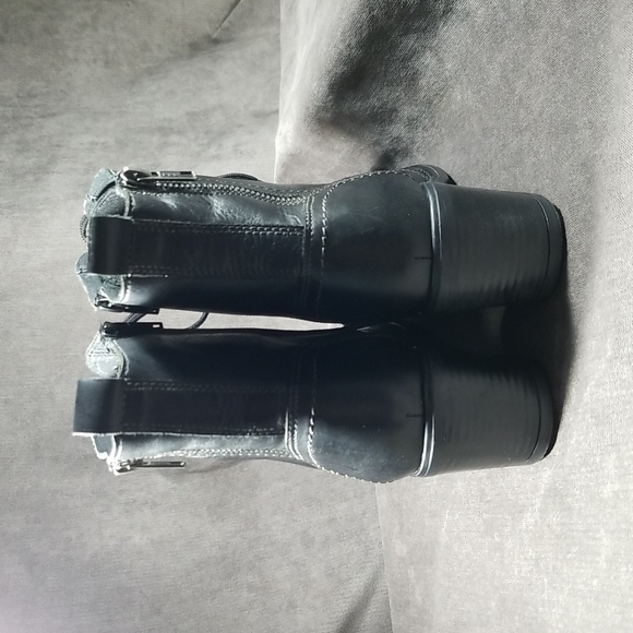 LH by La Halle Black Leather Lace Up with Double Zip Ankle Boots - US 9 - Picture 2 of 16